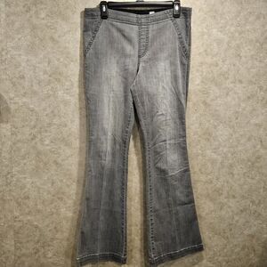 Chico's Platinum Jean SZ 0/S/6 Pull On Gray Wash Stretch Retro Flare Pants Denim